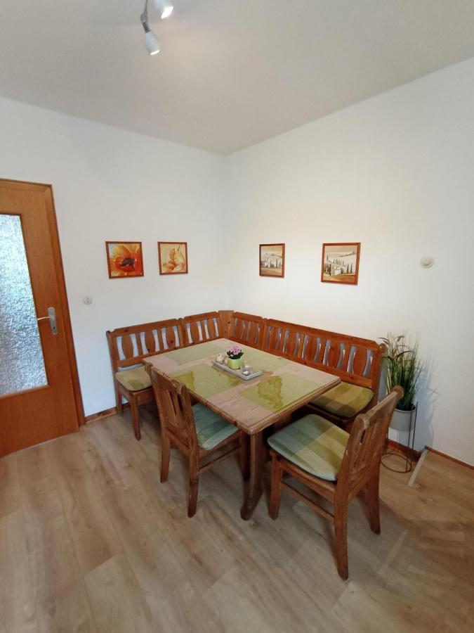 Ferienwohnung-Am-Kirchplatz Bad Wunnenberg Exterior foto